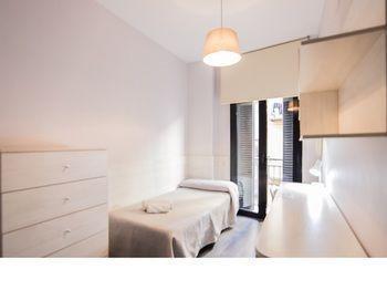 Residencia Universitaria San Agustin Барселона Екстер'єр фото